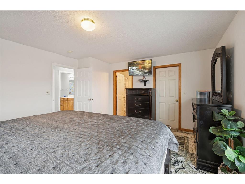 1612 68th Lane N Brooklyn Center MN 55430 7025216 image17