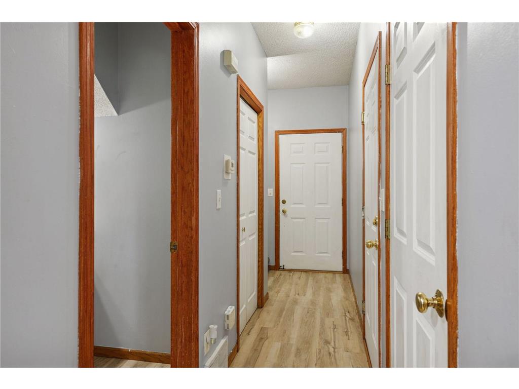 1612 68th Lane N Brooklyn Center MN 55430 7025216 image3