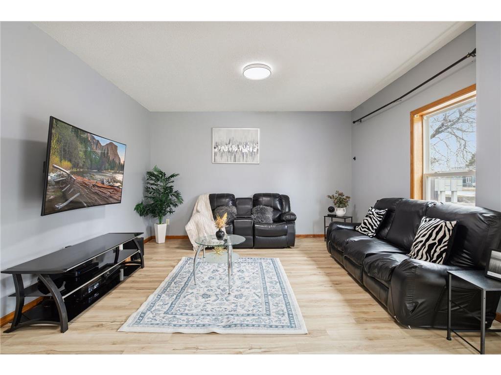 1612 68th Lane N Brooklyn Center MN 55430 7025216 image6