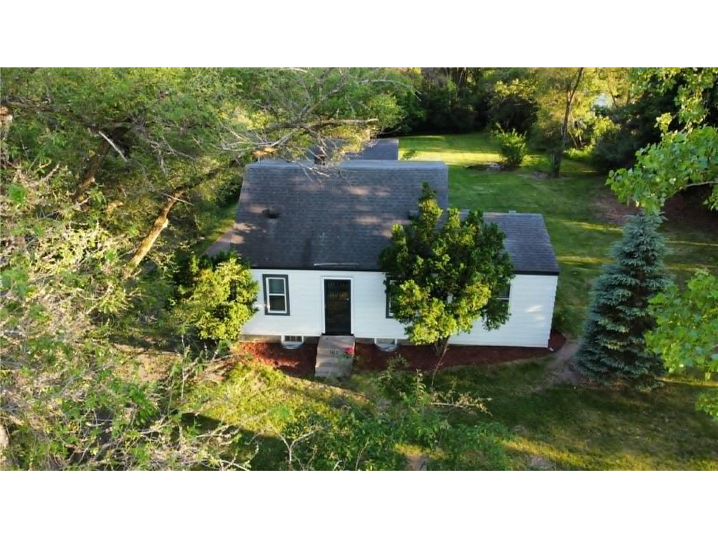 1612 County Road C E Maplewood MN 55109 7085992 image2