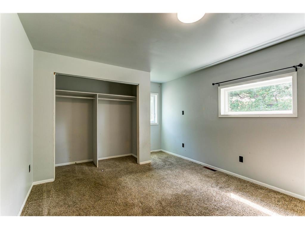 1612 County Road C E Maplewood MN 55109 7085992 image8