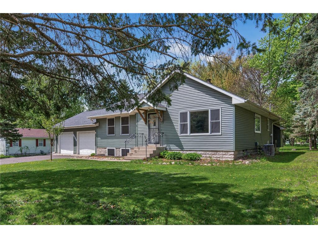 1612 Goodview Avenue N Oakdale MN 55128 7069791 image1