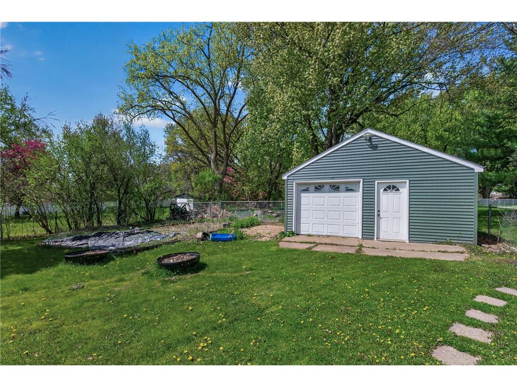 1612 Goodview Avenue N Oakdale MN 55128 7069791 image28