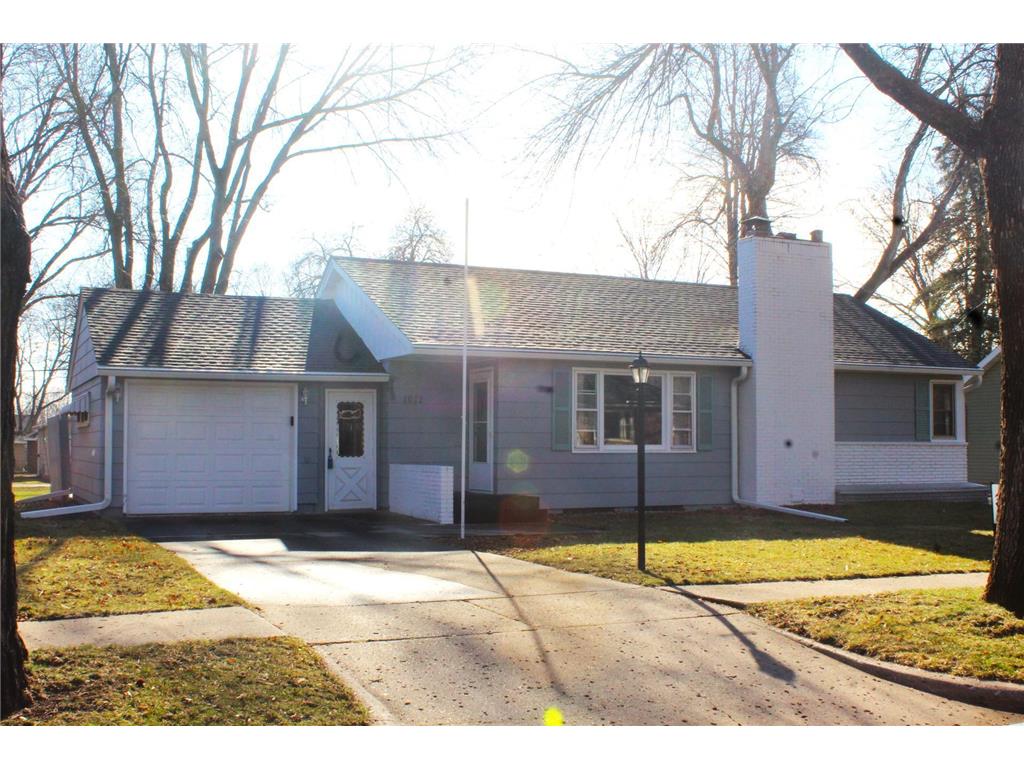 1612 Judd Avenue N Glencoe MN 55336 6516092 image1