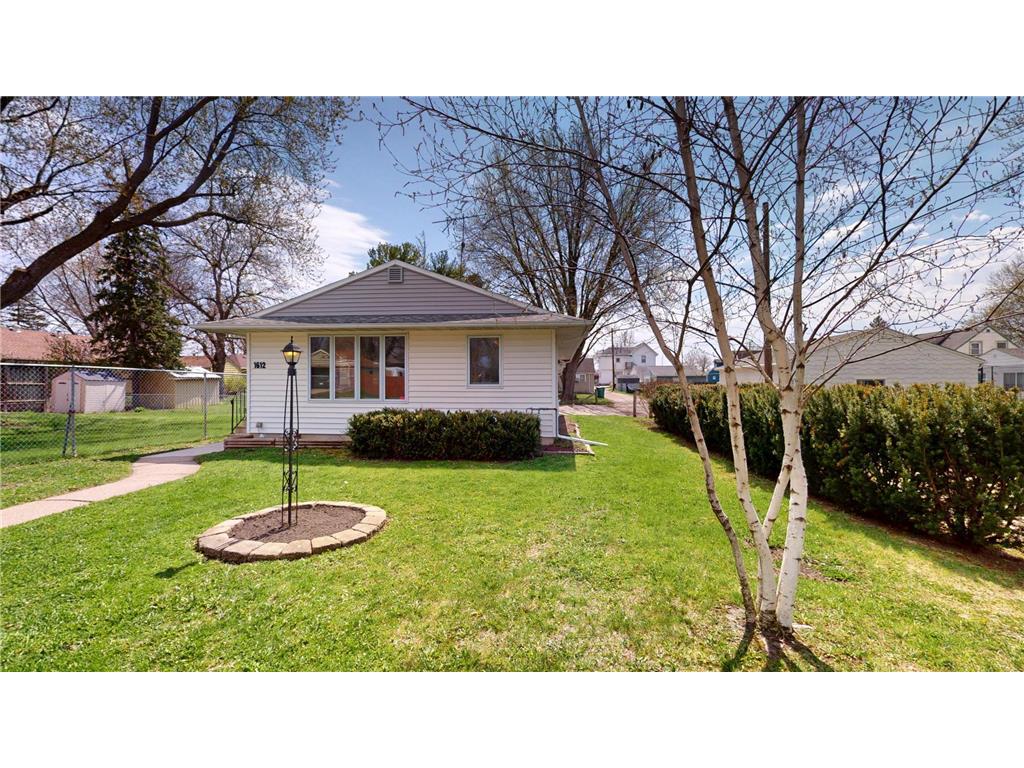 1612 Ramsey Street Albert Lea MN 56007 7062606 image1