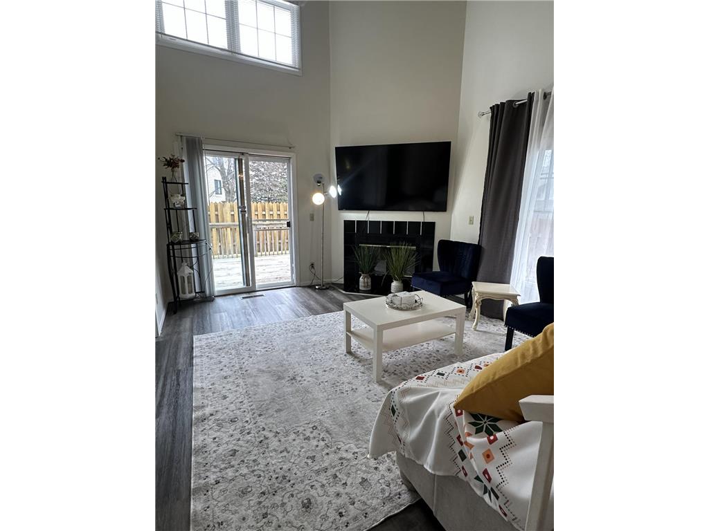 1612 Rose Hill Circle Lauderdale MN 55108 6811893 image11
