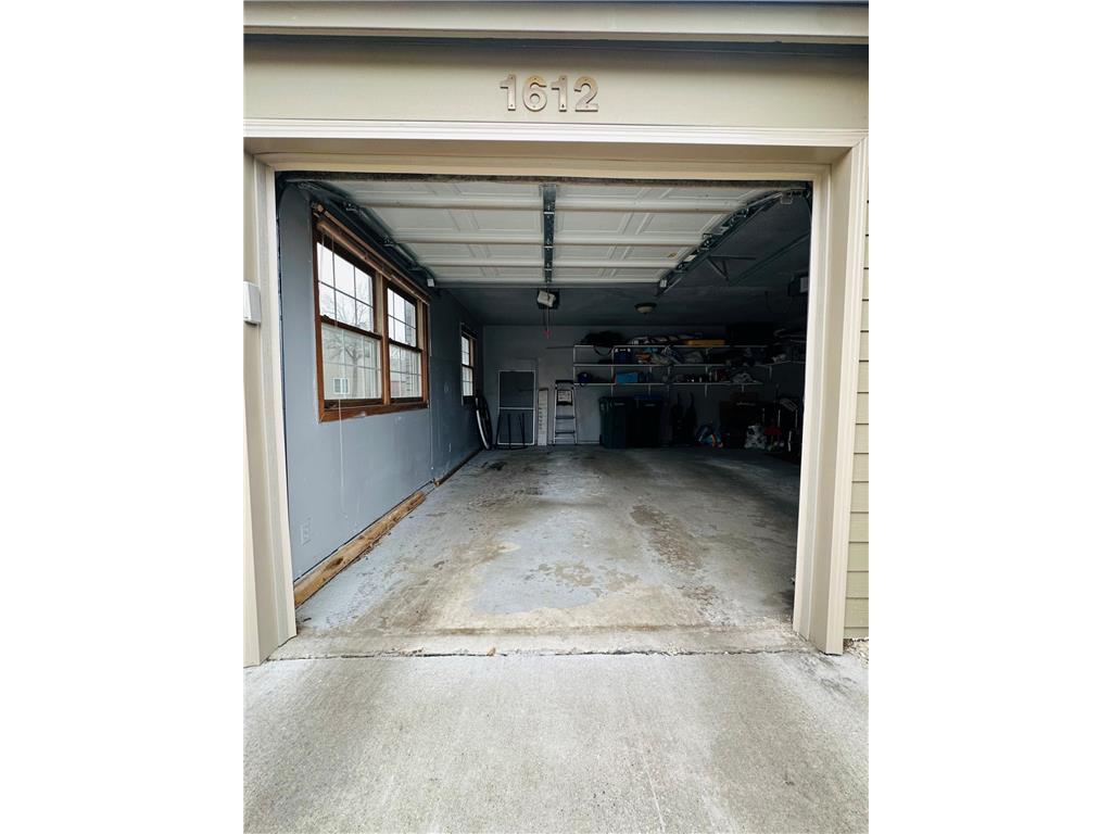 1612 Rose Hill Circle Lauderdale MN 55108 6811893 image21