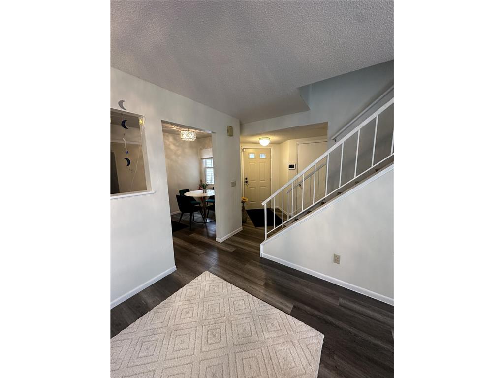 1612 Rose Hill Circle Lauderdale MN 55108 6811893 image9
