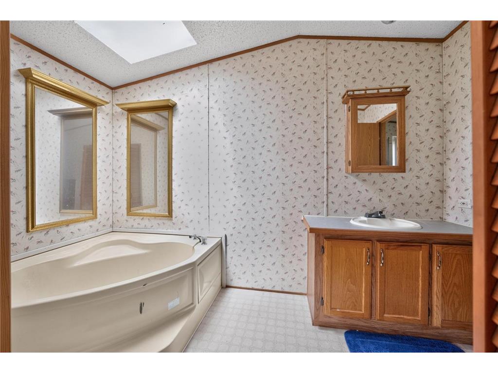 16122 627th Street Greenfield Twp MN 55945 7080701 image16