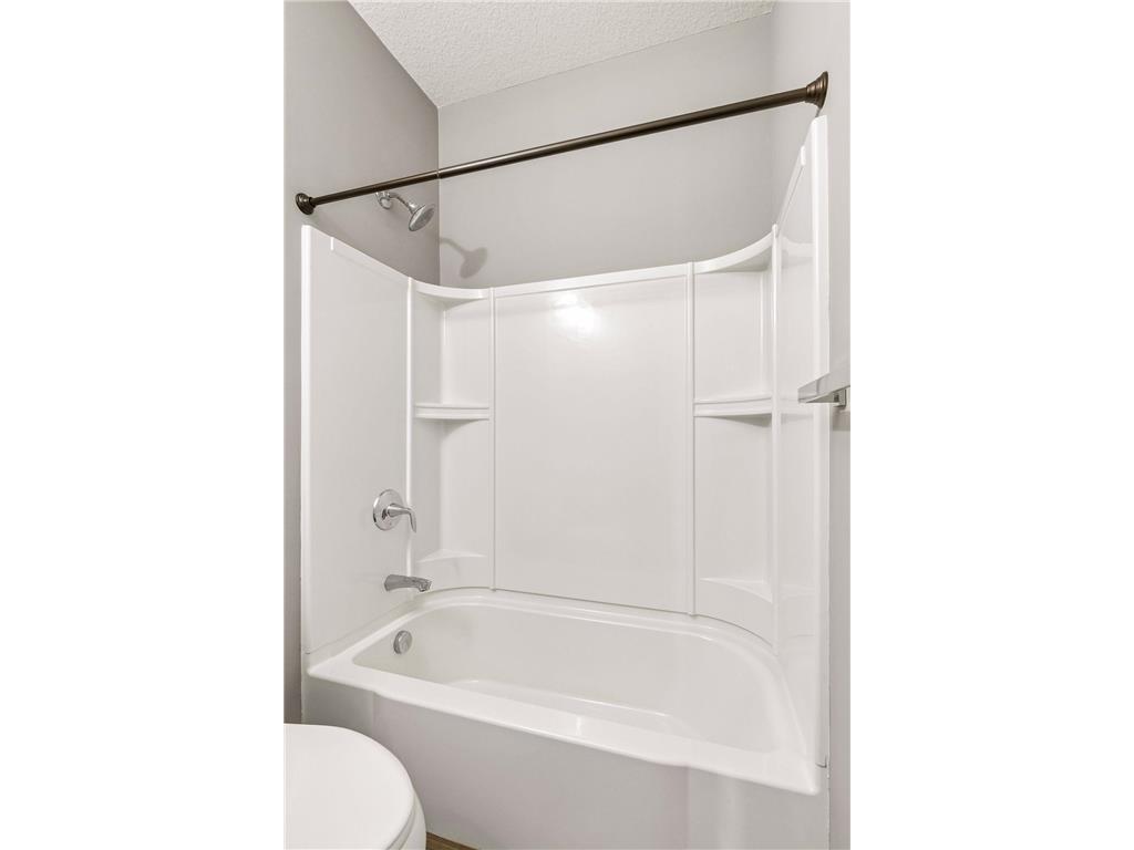 16122 Estate Lane Lakeville MN 55044 7057174 image24