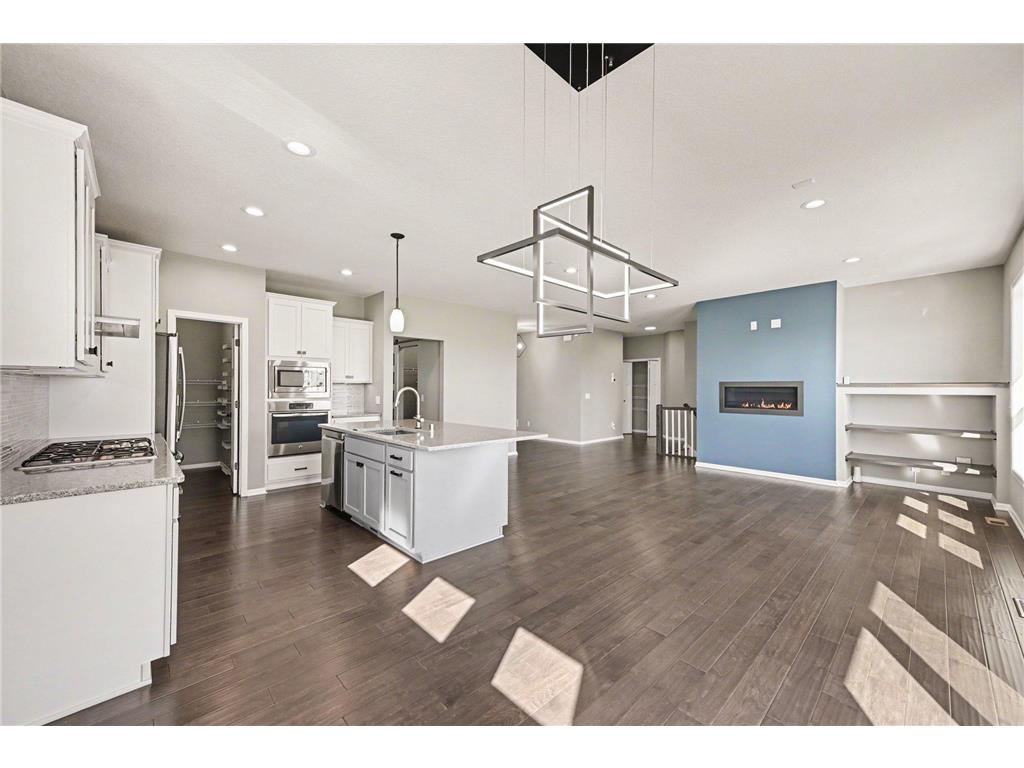 16122 Estate Lane Lakeville MN 55044 7072100 image2