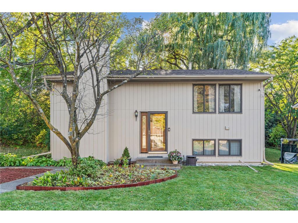 16125 15th Avenue N Plymouth MN 55447 6803646 image1