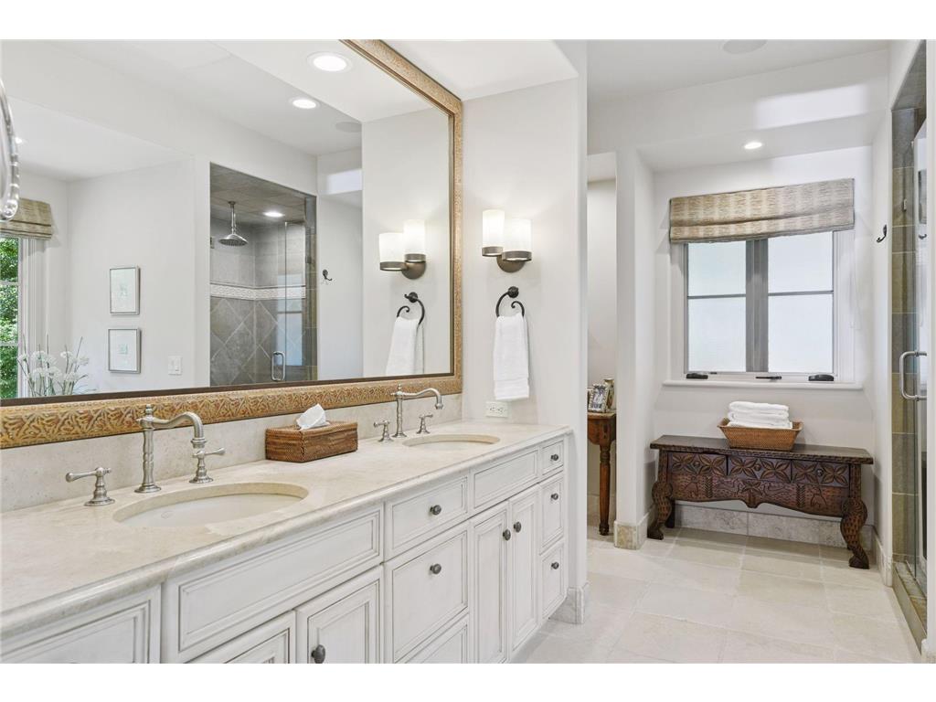 16127 Crosby Cove Road Minnetonka MN 55391 - Lake Minnetonka 6762315 image39