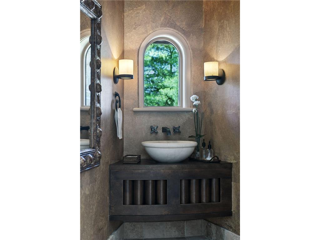 16127 Crosby Cove Road Minnetonka MN 55391 - Lake Minnetonka 6762315 image45