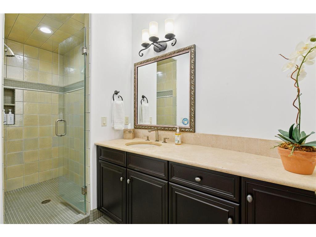 16127 Crosby Cove Road Minnetonka MN 55391 - Lake Minnetonka 6762315 image61