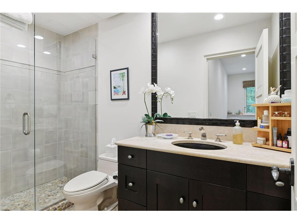 16127 Crosby Cove Road Minnetonka MN 55391 - Lake Minnetonka 6762315 image65