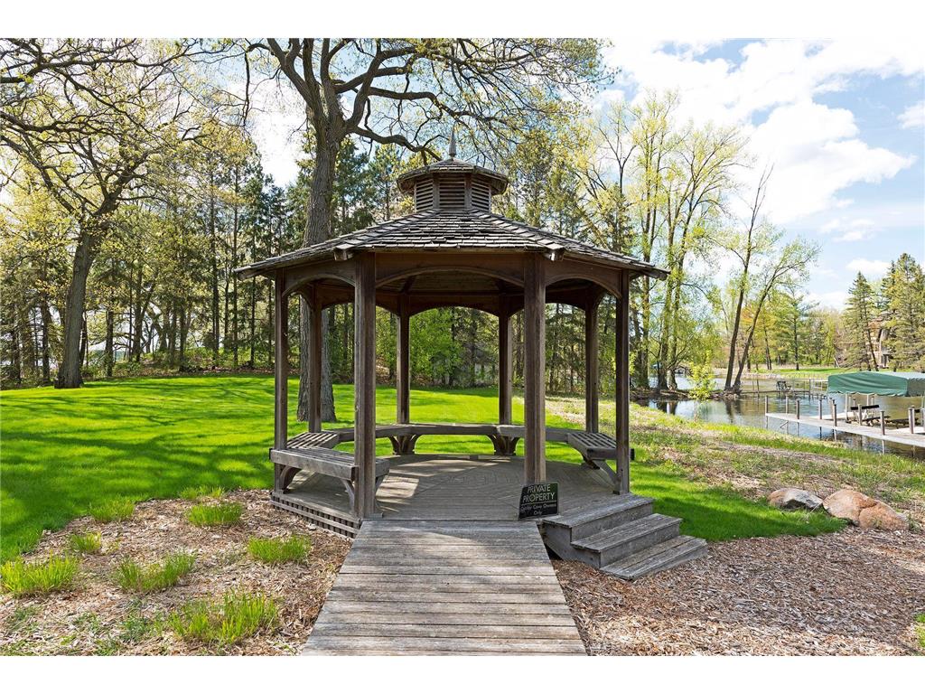 16127 Crosby Cove Road Minnetonka MN 55391 - Lake Minnetonka 6762315 image78