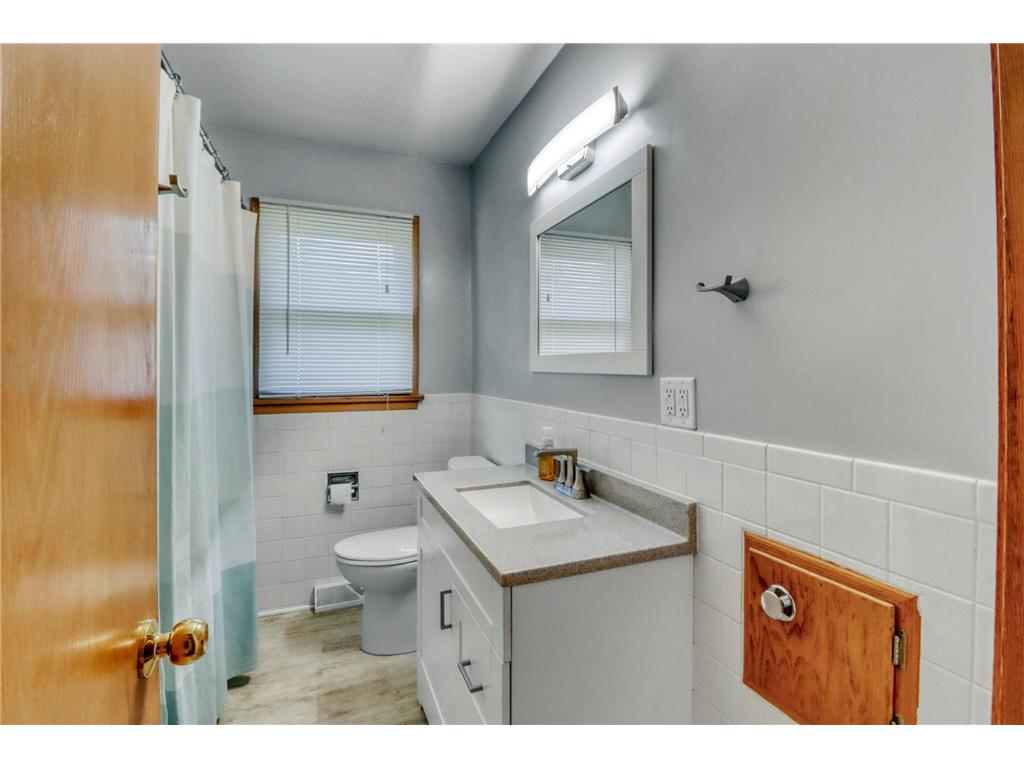 1613 16th Street S Moorhead MN 56560 7109043 image24