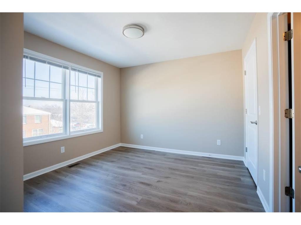 1613 E 24th Street Minneapolis MN 55404 7086571 image13