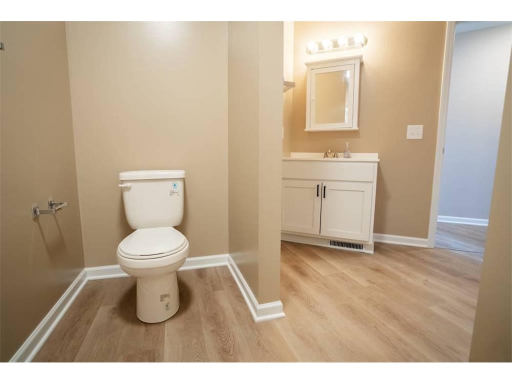1613 E 24th Street Minneapolis MN 55404 7086571 image17