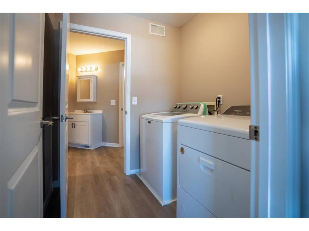 1613 E 24th Street Minneapolis MN 55404 7086571 image19