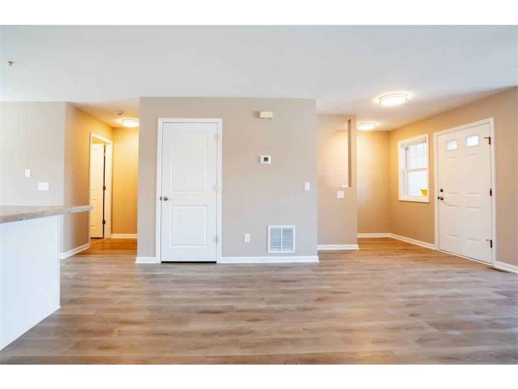 1613 E 24th Street Minneapolis MN 55404 7086571 image7