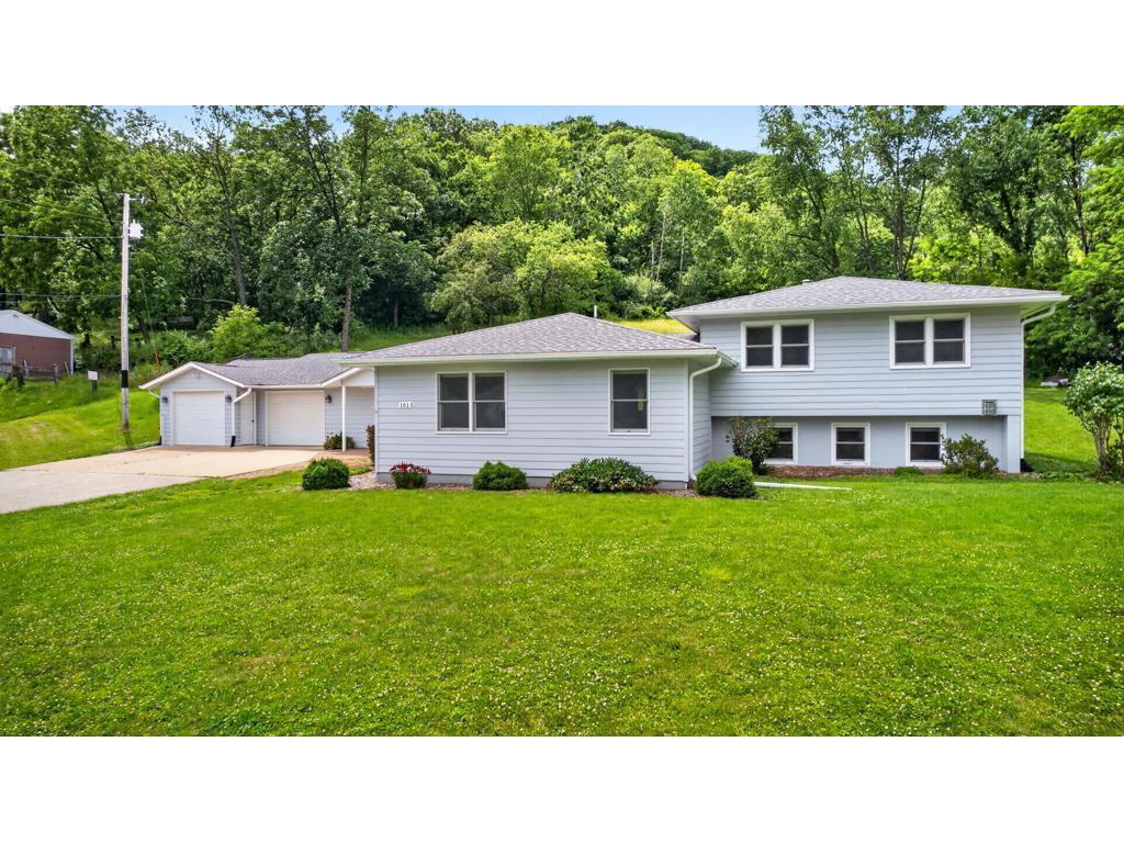 1613 Gilmore Valley Road Winona MN 55987 7058423 image1