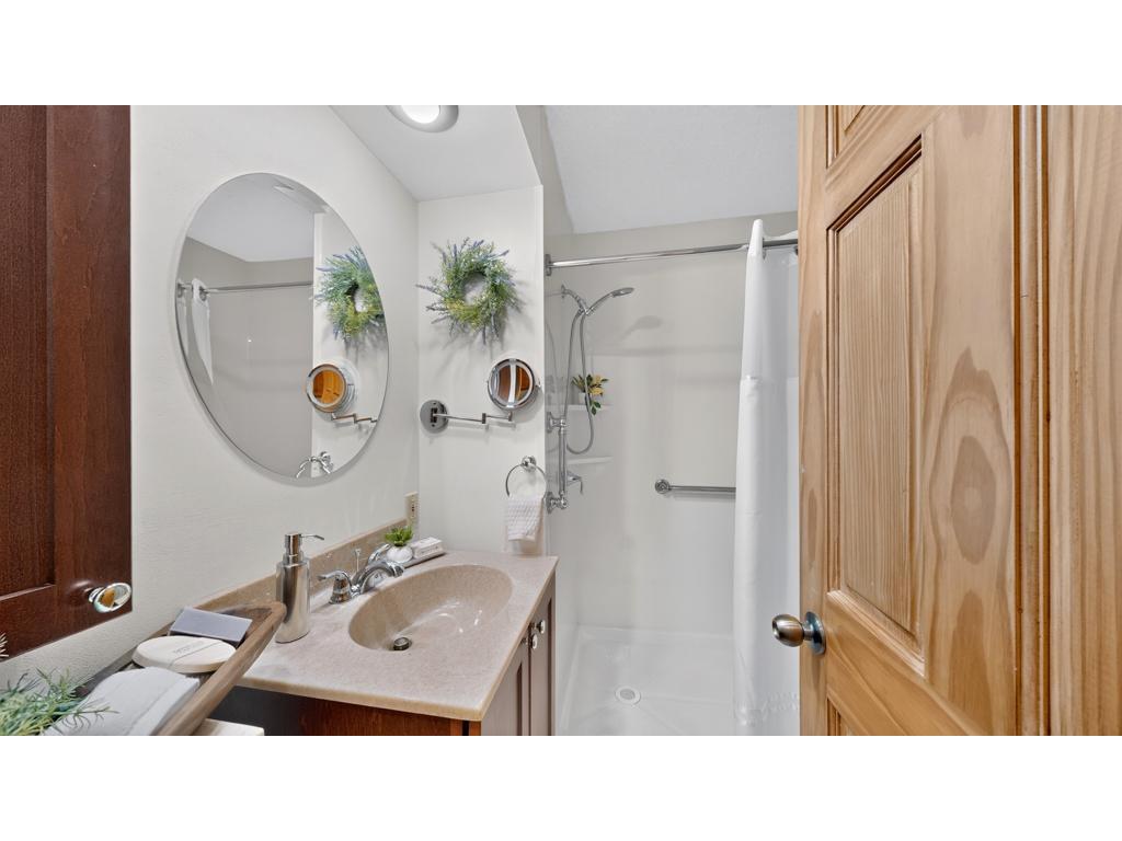 1613 Gilmore Valley Road Winona MN 55987 7058423 image34