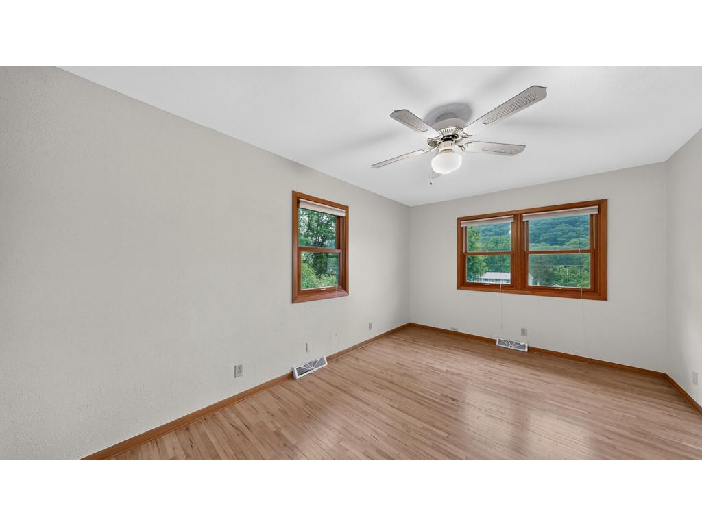 1613 Gilmore Valley Road Winona MN 55987 7058423 image38