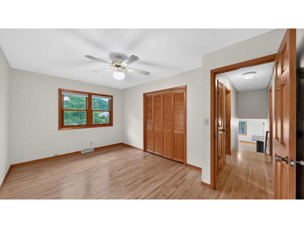 1613 Gilmore Valley Road Winona MN 55987 7058423 image39