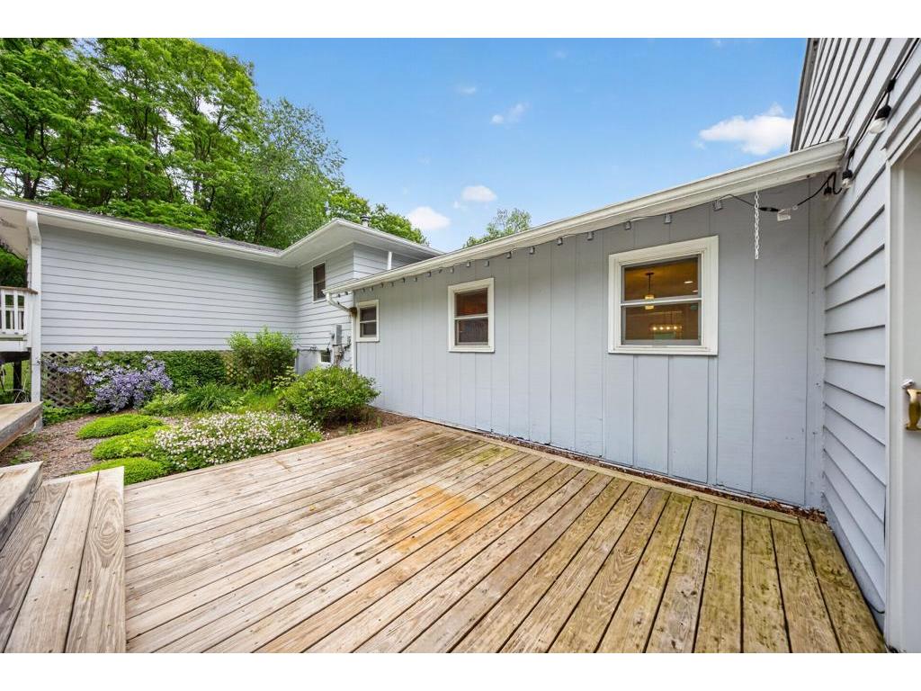 1613 Gilmore Valley Road Winona MN 55987 7058423 image49