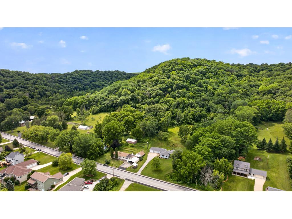 1613 Gilmore Valley Road Winona MN 55987 7058423 image80