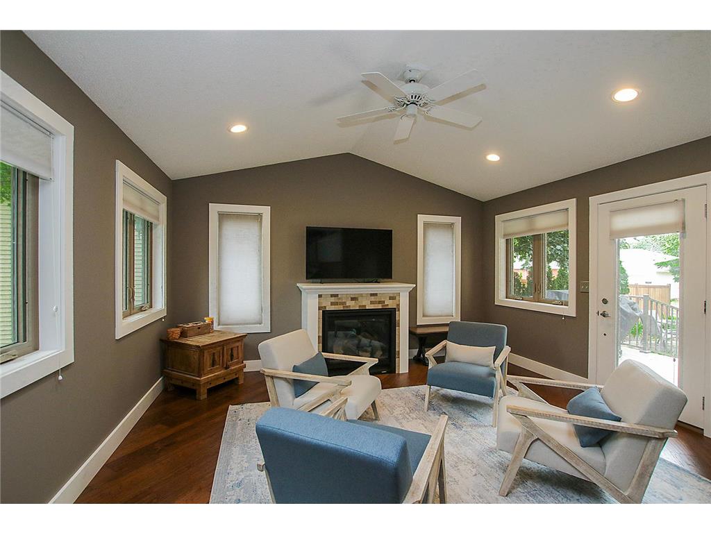 1613 Louden Avenue N Glencoe MN 55336 7086042 image10