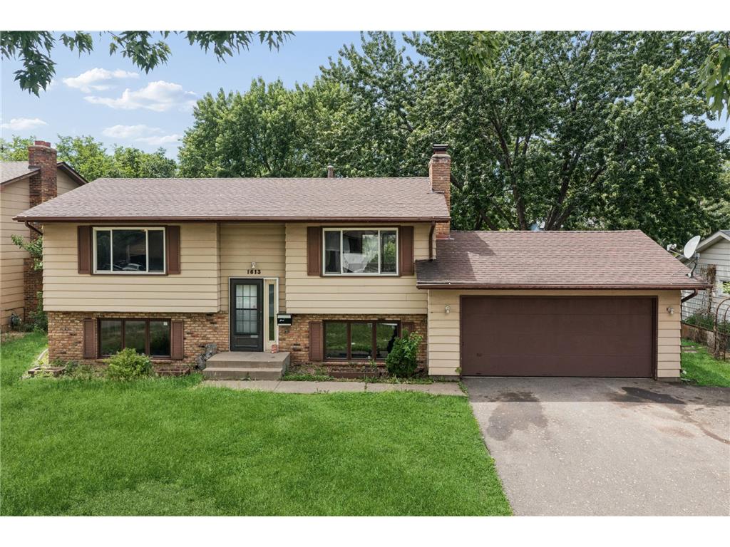 1613 Lyn Curve Avenue N Minneapolis MN 55411 7088608 image2