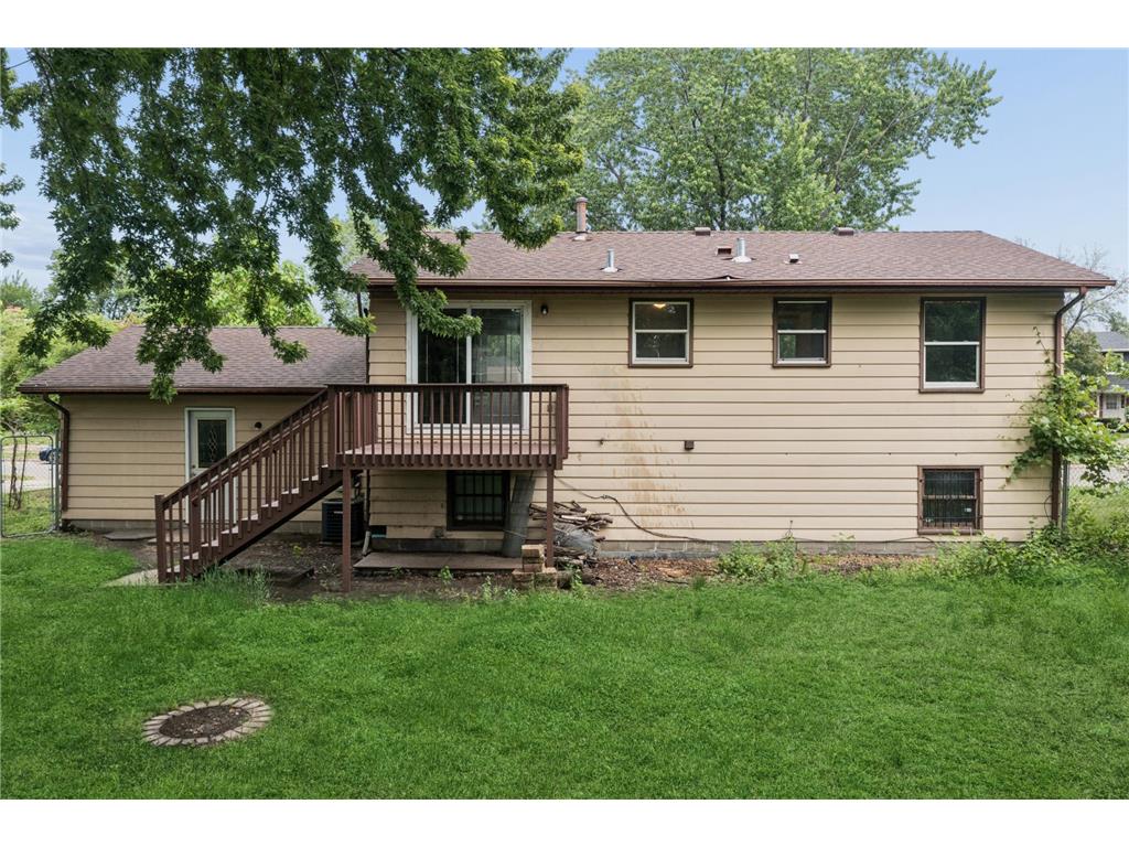 1613 Lyn Curve Avenue N Minneapolis MN 55411 7088608 image4