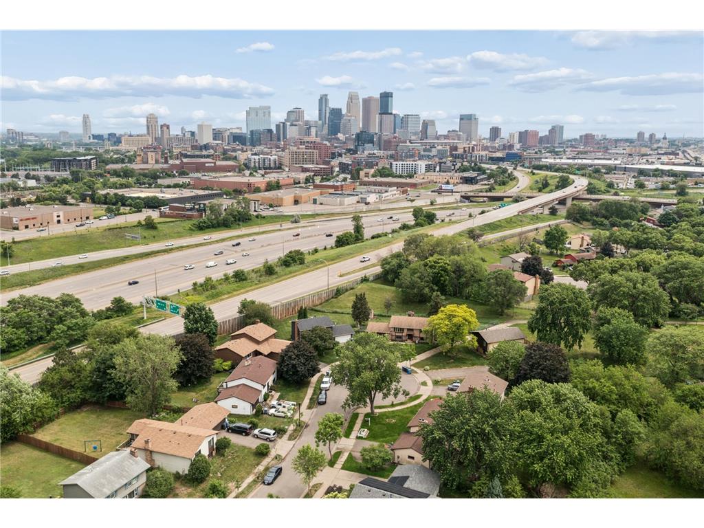 1613 Lyn Curve Avenue N Minneapolis MN 55411 7088608 image6