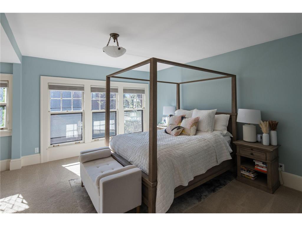 1613 W Franklin Avenue Minneapolis MN 55405 7065128 image20