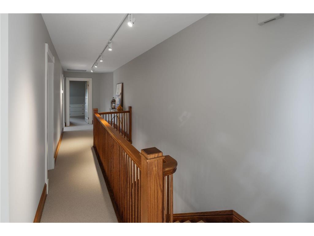 1613 W Franklin Avenue Minneapolis MN 55405 7065128 image30