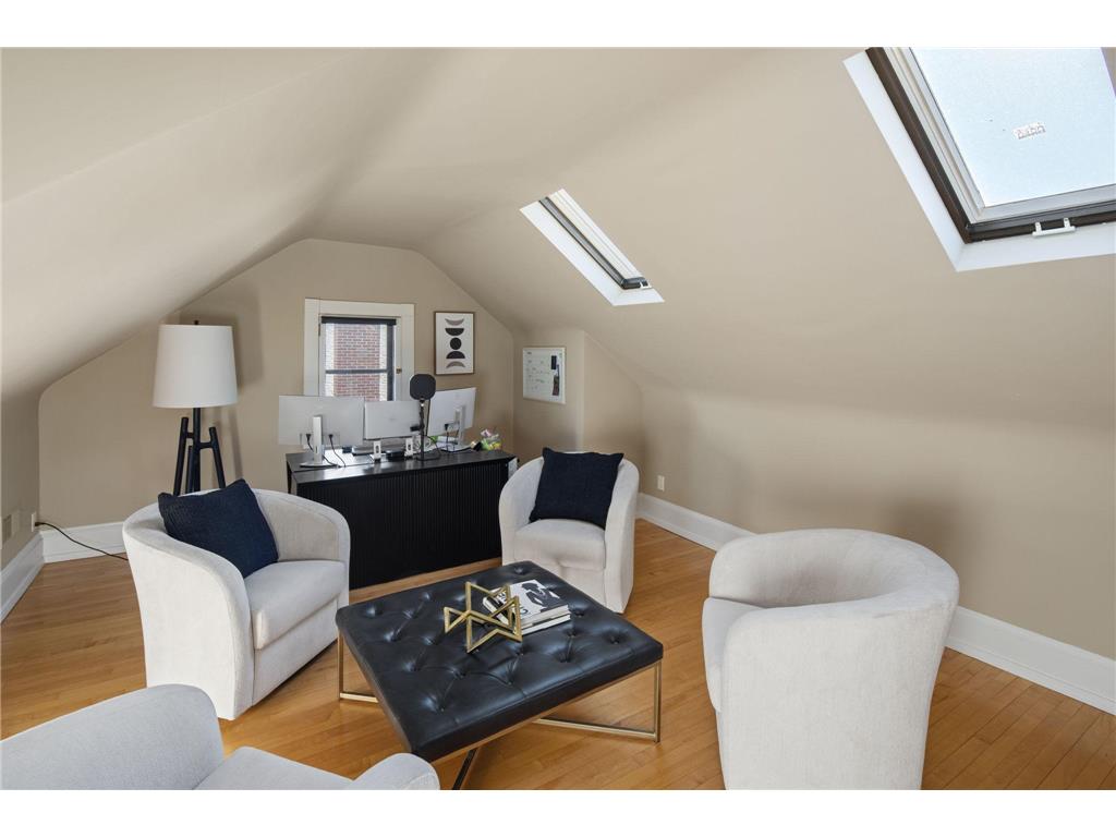 1613 W Franklin Avenue Minneapolis MN 55405 7065128 image31