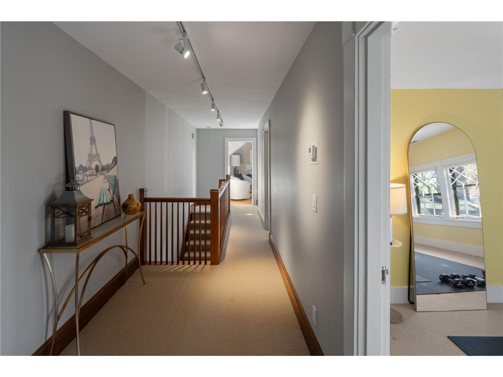 1613 W Franklin Avenue Minneapolis MN 55405 7065128 image34