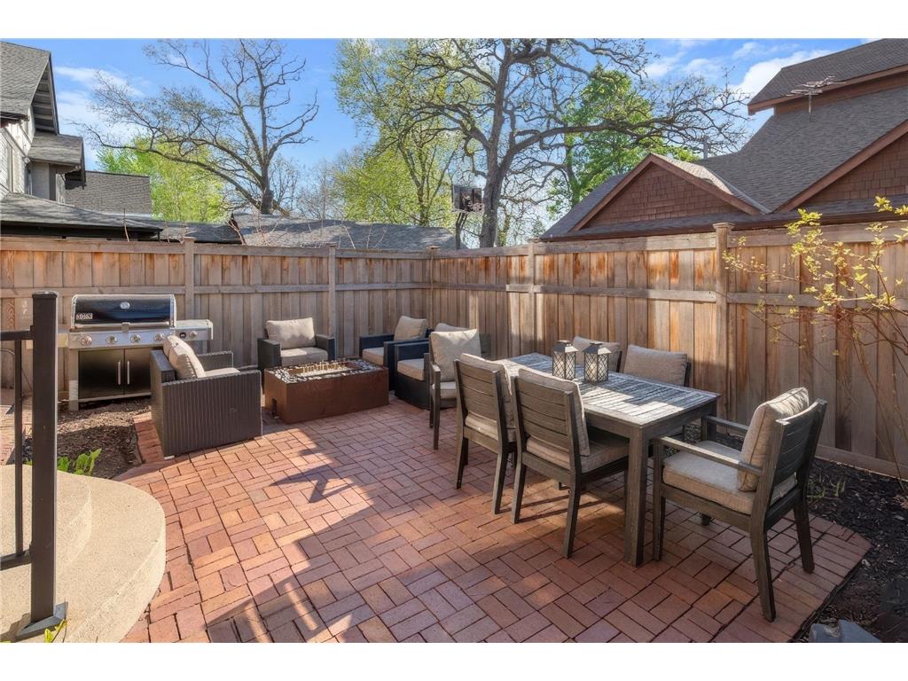 1613 W Franklin Avenue Minneapolis MN 55405 7065128 image45