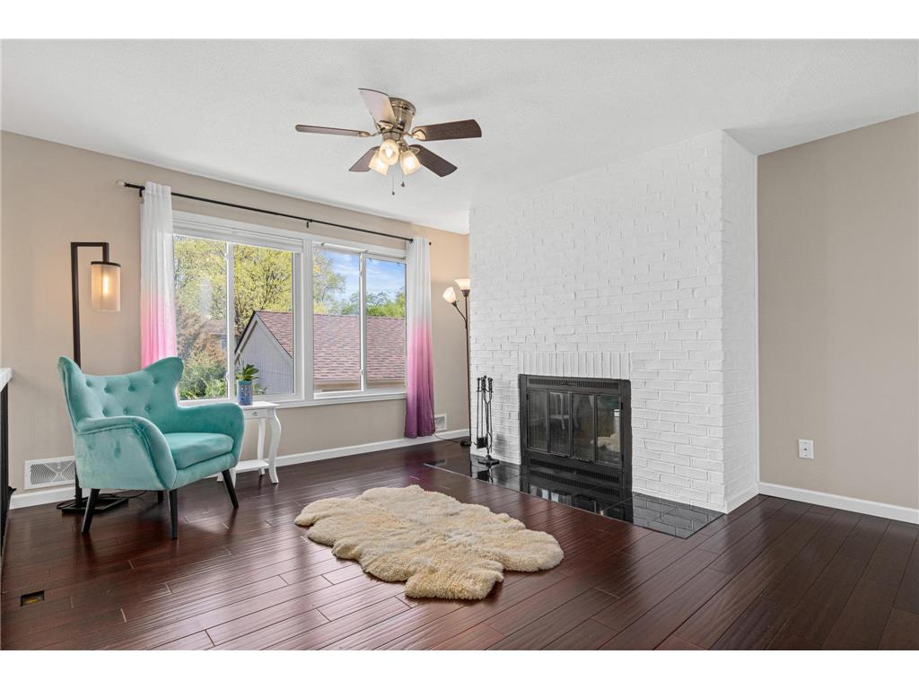 16135 15th Avenue N Plymouth MN 55447 7068647 image2