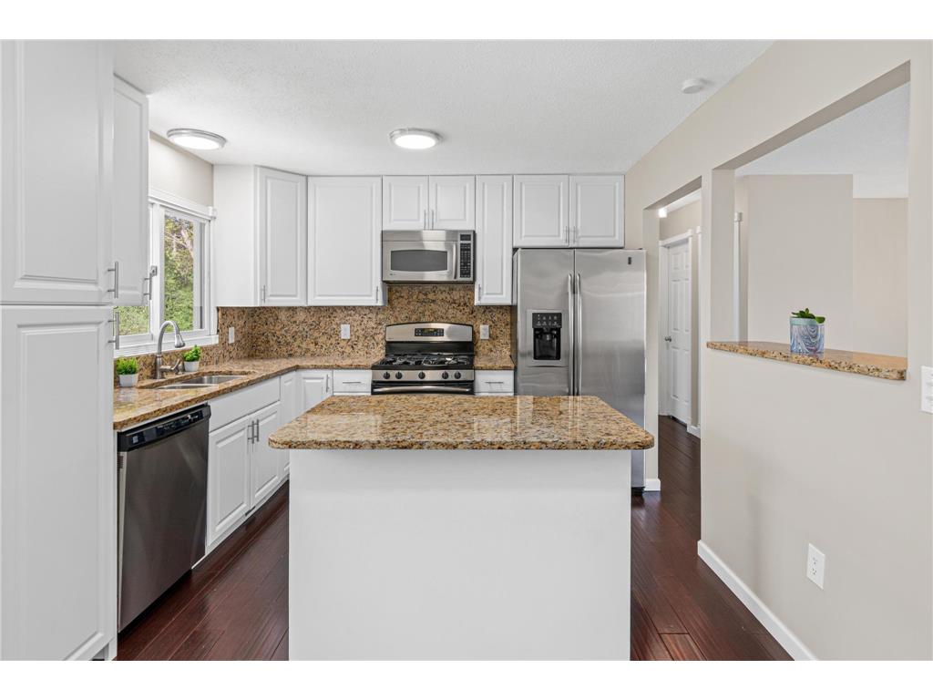 16135 15th Avenue N Plymouth MN 55447 7068647 image9