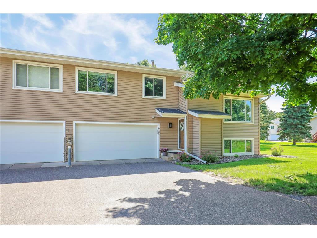 16135 Flagstaff Court N Lakeville MN 55068 6758100 image1