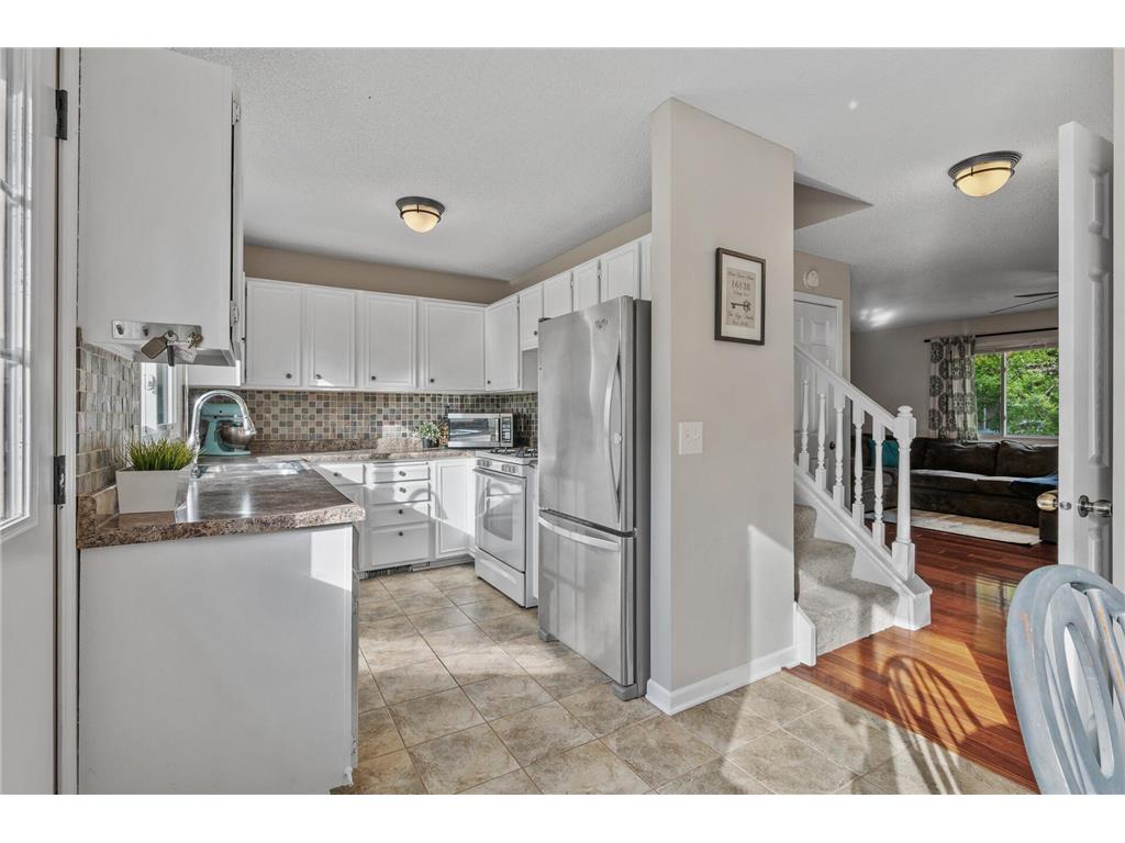 16138 Foliage Avenue W Lakeville MN 55068 6445141 image1