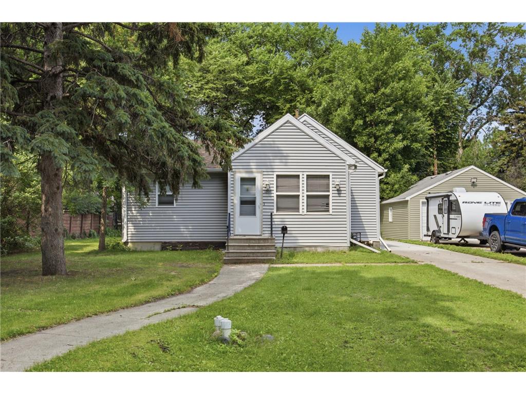 1614 5th Street N Fargo ND 58102 7099517 image2