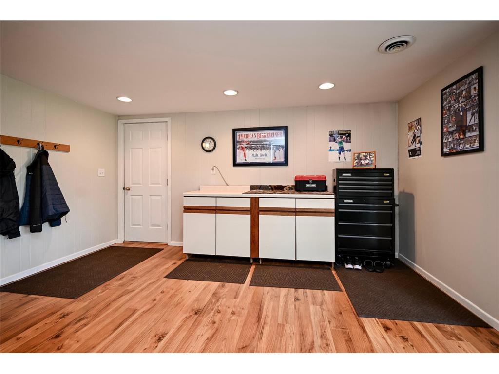 1614 Valley View Drive Winona MN 55987 7063398 image26