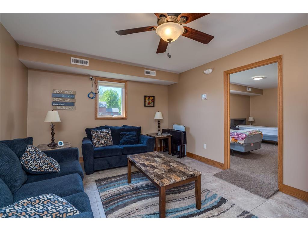 1614 and 1622 3rd Avenue Mankato MN 56001 7069149 image14