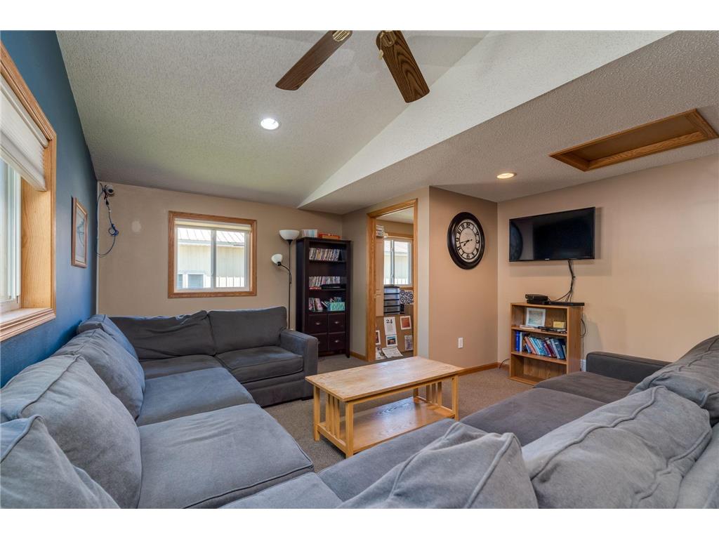 1614 and 1622 3rd Avenue Mankato MN 56001 7069149 image24