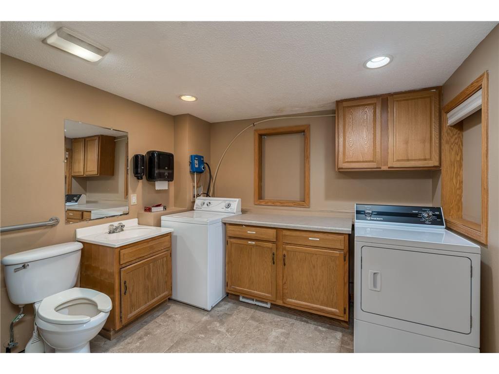 1614 and 1622 3rd Avenue Mankato MN 56001 7069149 image27
